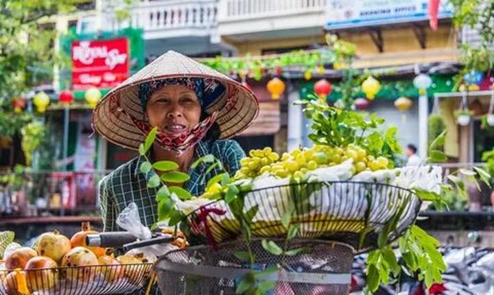 Từ 2 kiểu áo hot nhất hè này: đến chiến lược content: Hotspot Matrix chia sẻ